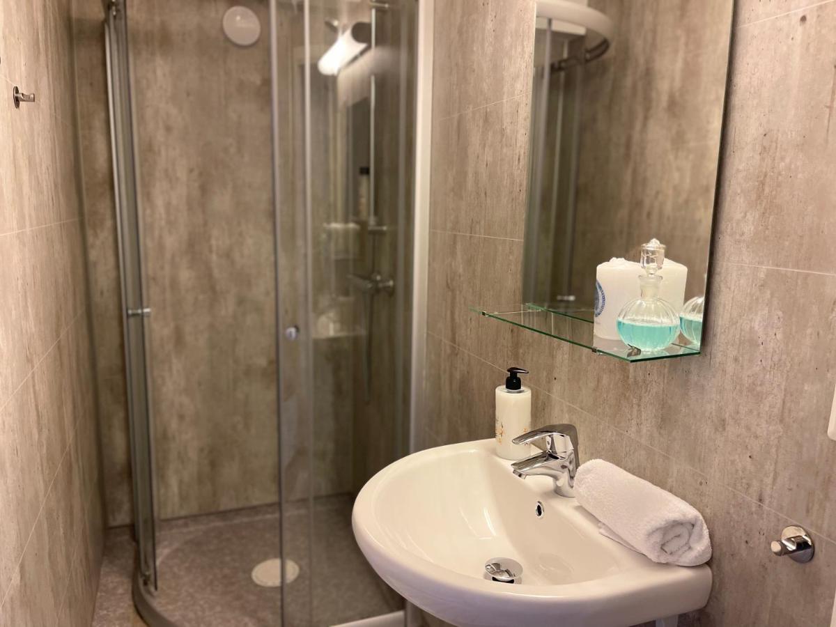 Central Bnb Stavanger At Bertis Ap 9 Generous Rooftop Terrace Εξωτερικό φωτογραφία